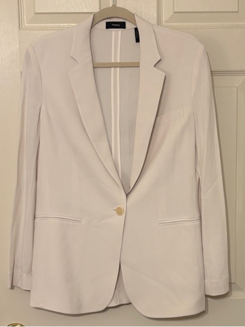 Theory Light Cream Single-Button Tailored Grinson Blazer Rosina Crepe